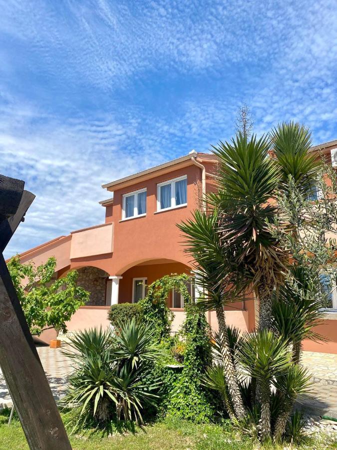 Apartmani Goga Biograd Na Moru Exteriör bild