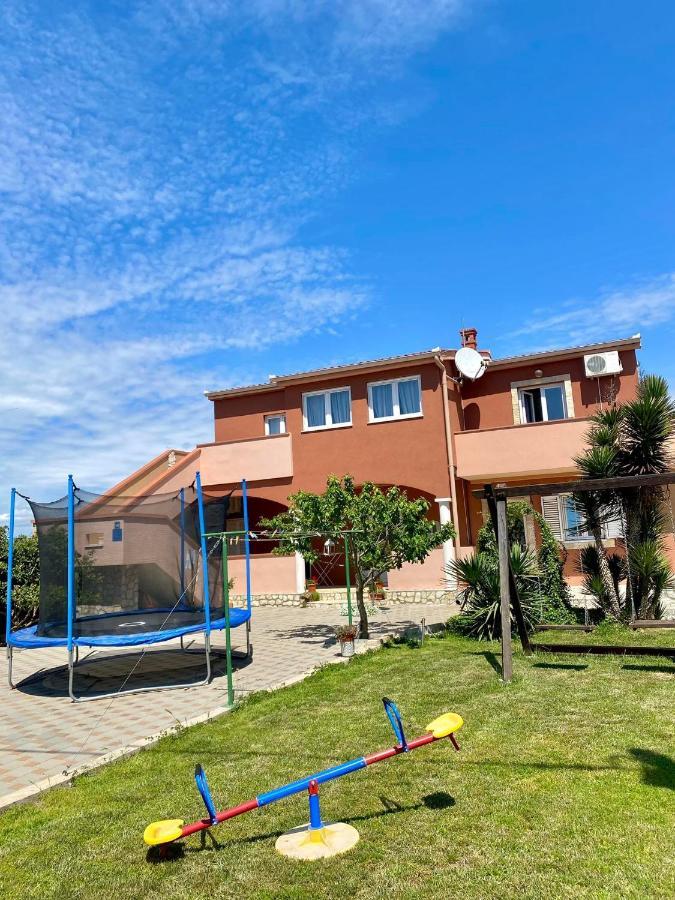 Apartmani Goga Biograd Na Moru Exteriör bild