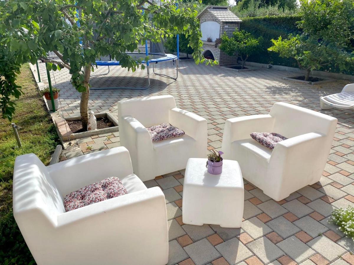 Apartmani Goga Biograd Na Moru Exteriör bild