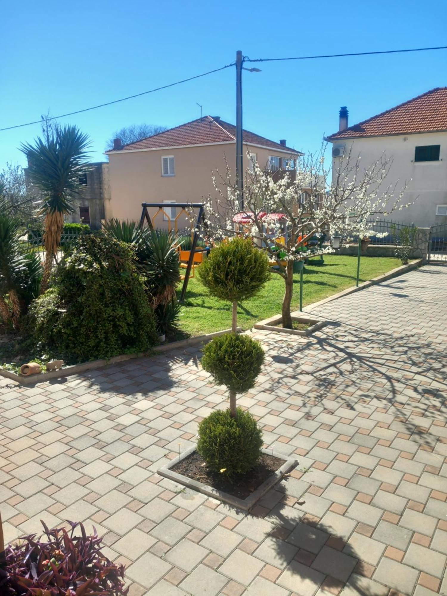 Apartmani Goga Biograd Na Moru Exteriör bild