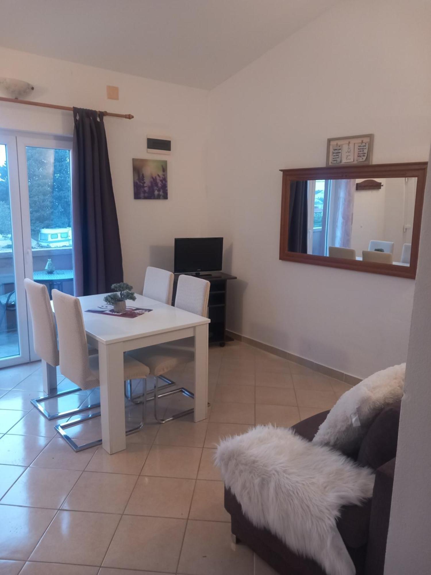 Apartmani Goga Biograd Na Moru Exteriör bild